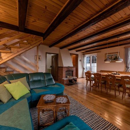 Cosy Hill Home Rucman With A Breathtaking View Zgornja Pohanca Extérieur photo